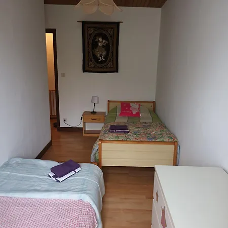 De L'escrinet Nyaraló Saint-Priest